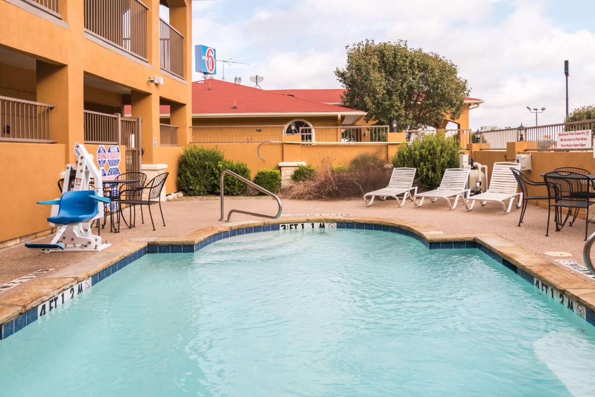 Motel 6 Alvarado Tx Zewnętrze zdjęcie